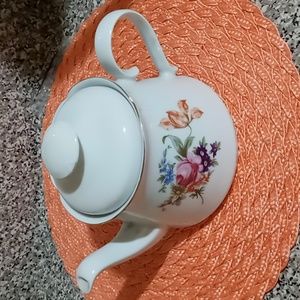 VINTAGE JLMENAU TEAPOT